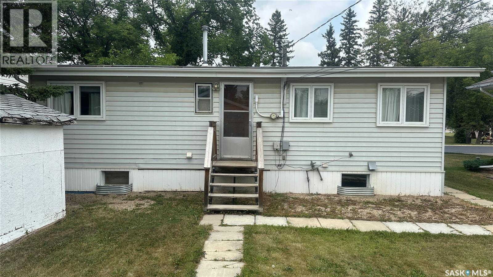 Photo 23 of 1004 96th Avenue W, Tisdale SK