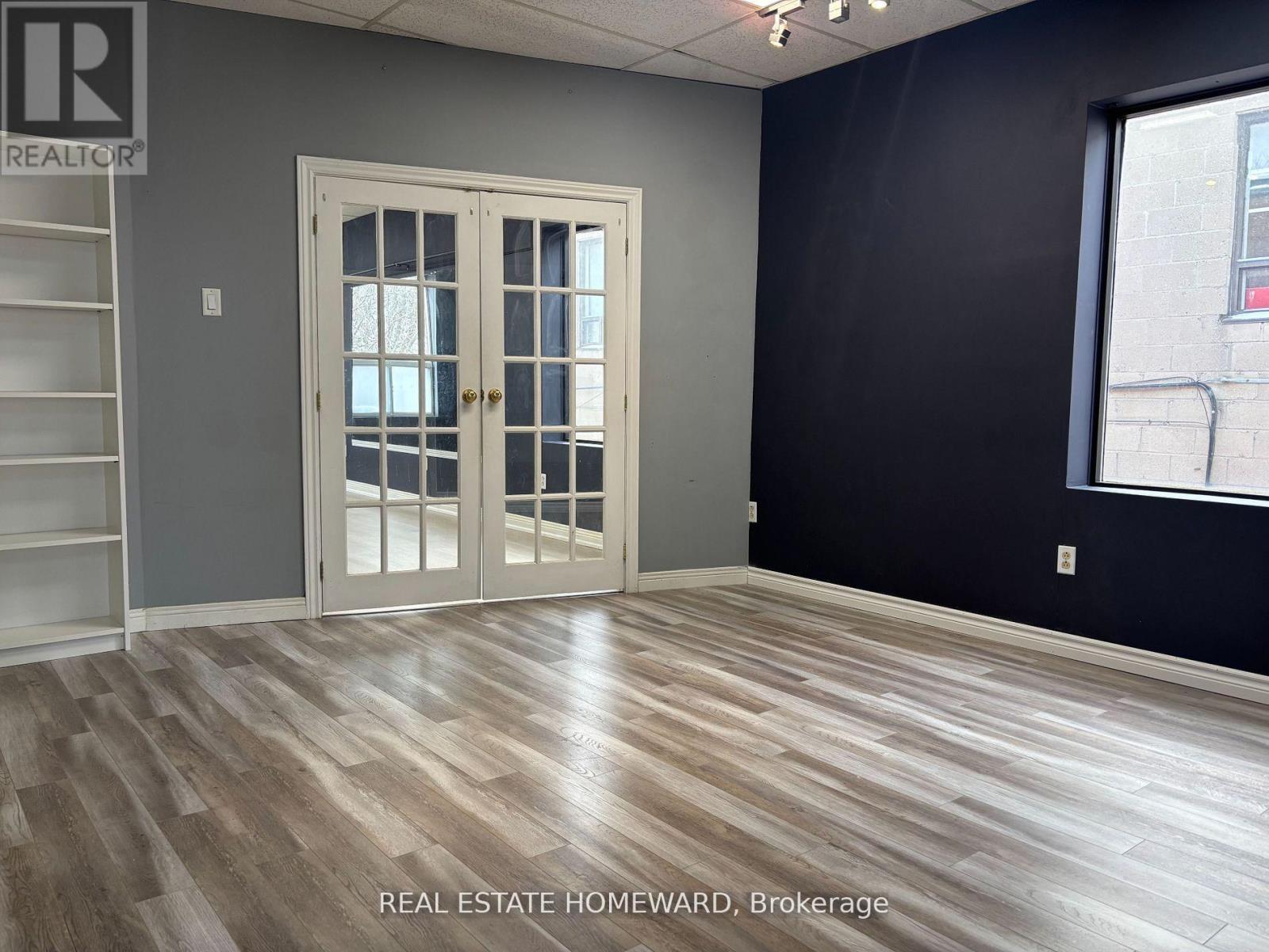 Photo 12 of Upper 863 Broadview Avenue, Toronto ON