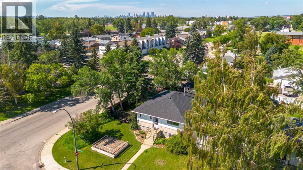 Single Family House Bungalow for Sale in  Lynnwood Drive SE Ogden Calgary 