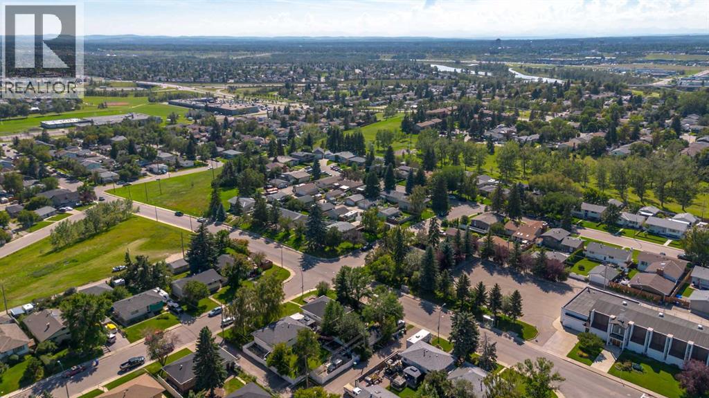 Single Family House Bungalow for Sale in  Lynnwood Drive SE Ogden Calgary 