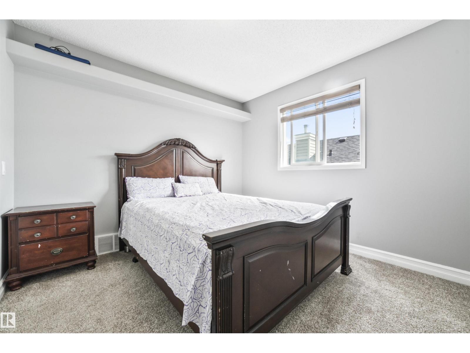 Photo 27 of 324 79 St Sw, Edmonton AB