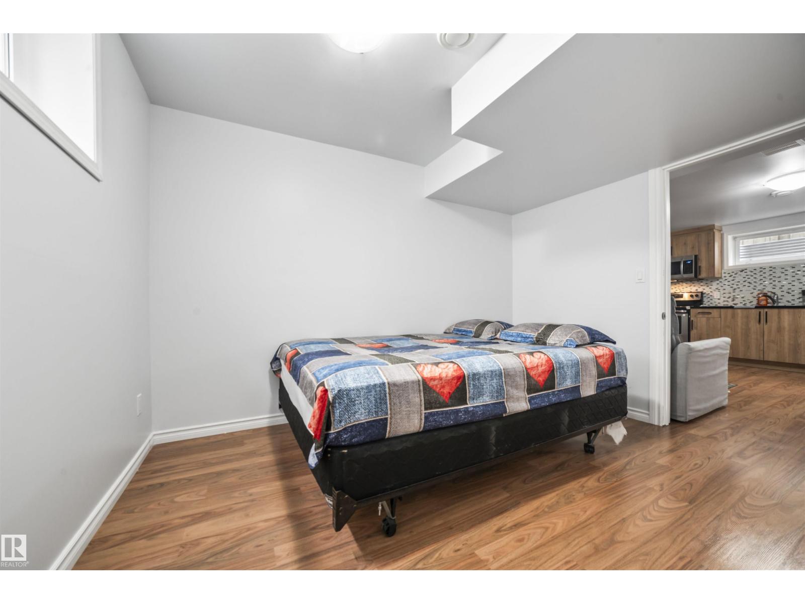 Photo 42 of 324 79 St Sw, Edmonton AB