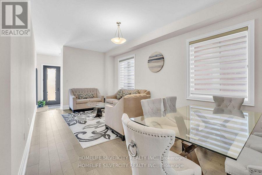 Photo 10 of 43 Michener Drive, Brampton ON