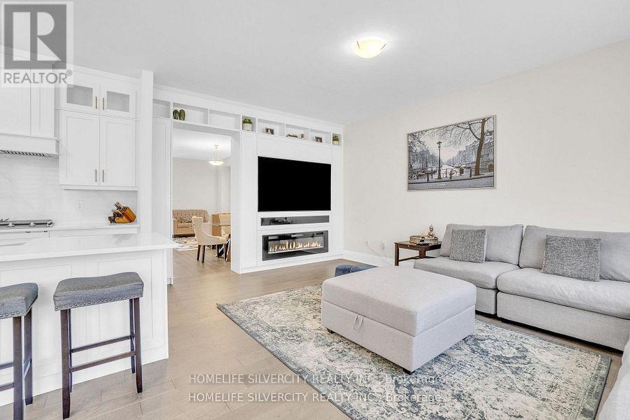 Photo 41 of 43 Michener Drive, Brampton ON