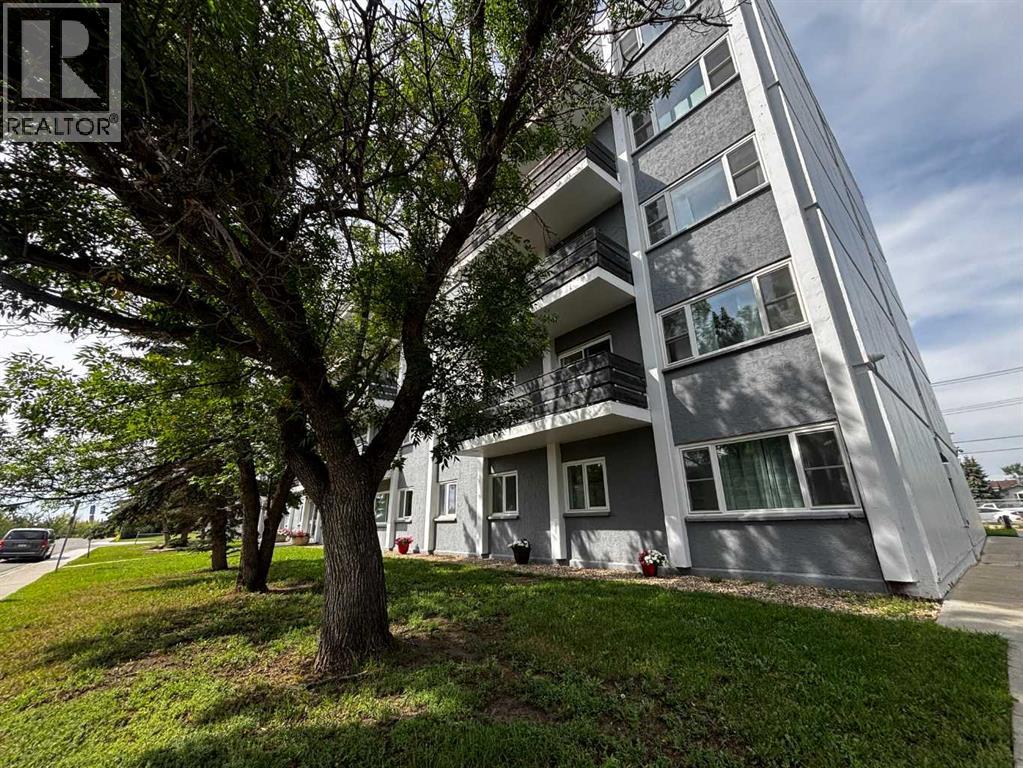 Photo 11 of 405 10230 106 Avenue, Grande Prairie AB