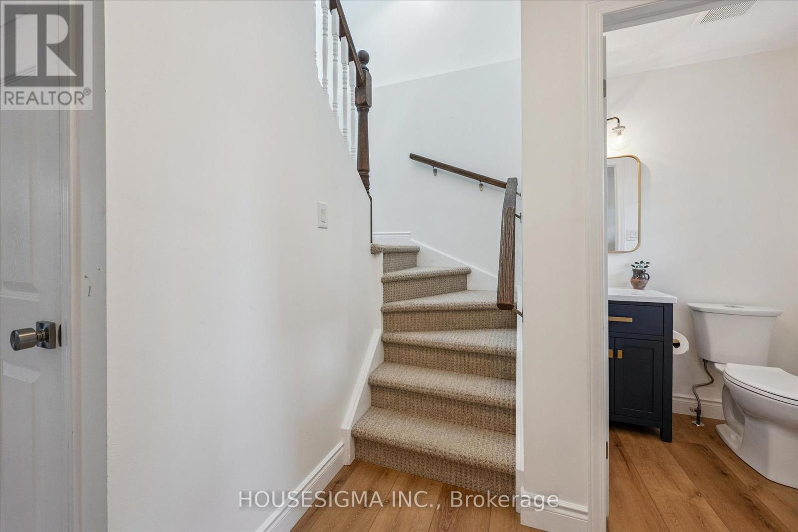 Photo 15 of 47 Marsh Crescent, Guelph ON