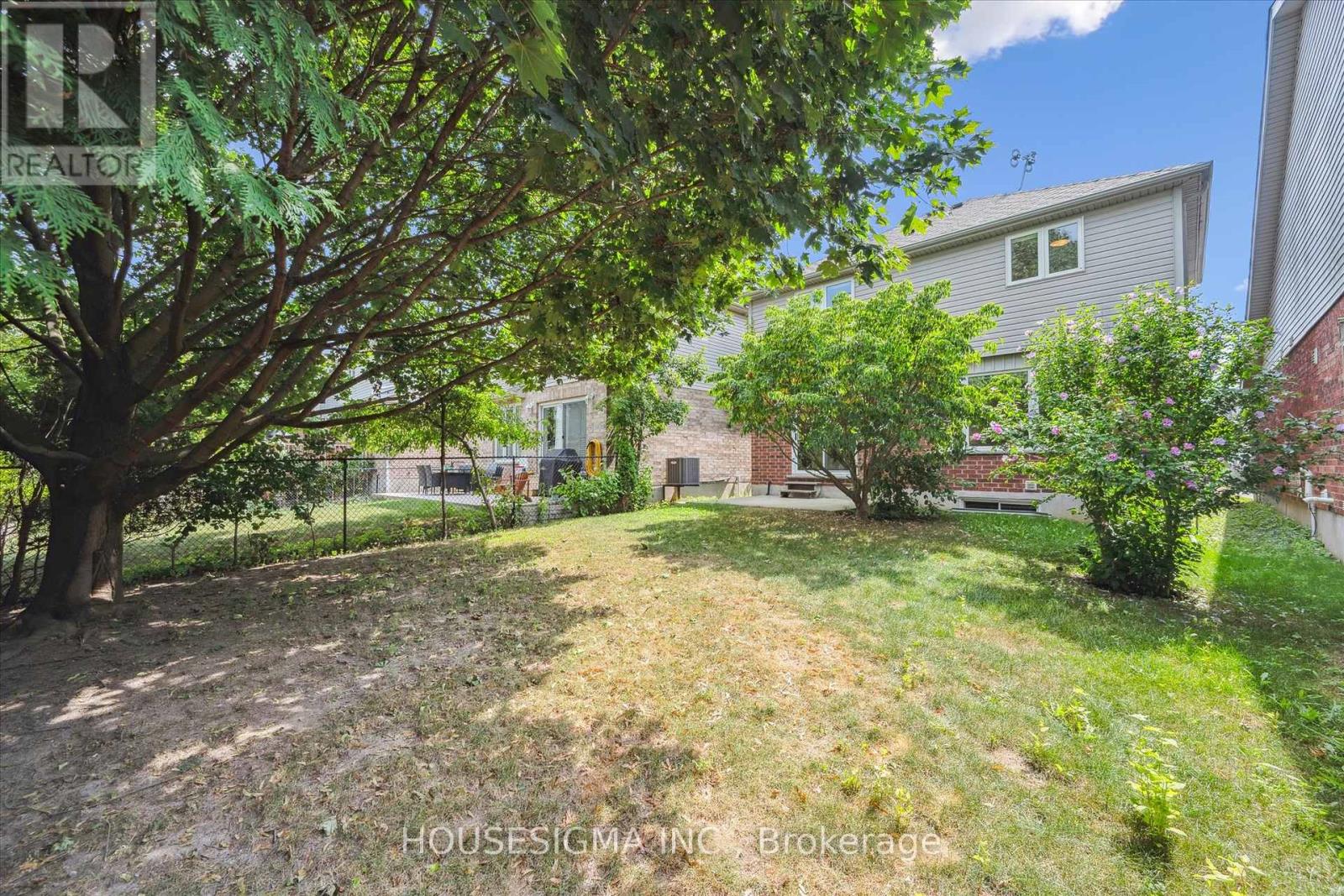 Photo 23 of 47 Marsh Crescent, Guelph ON