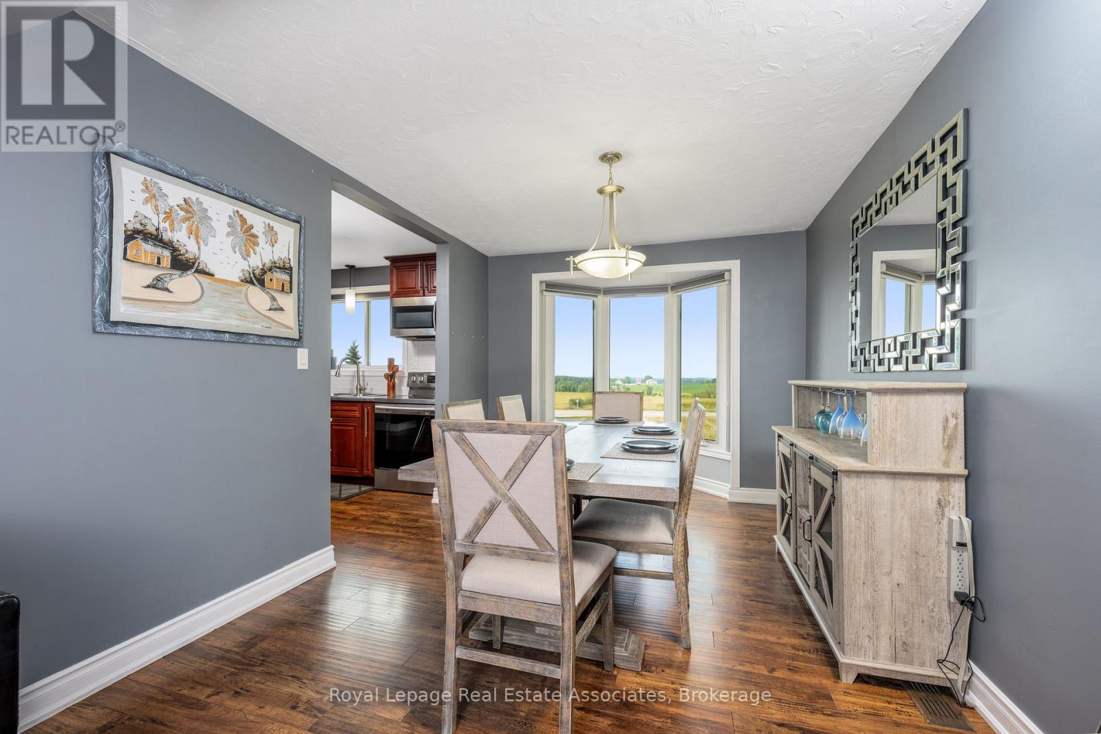 Photo 22 of 5527 Trafalgar Road, Erin ON