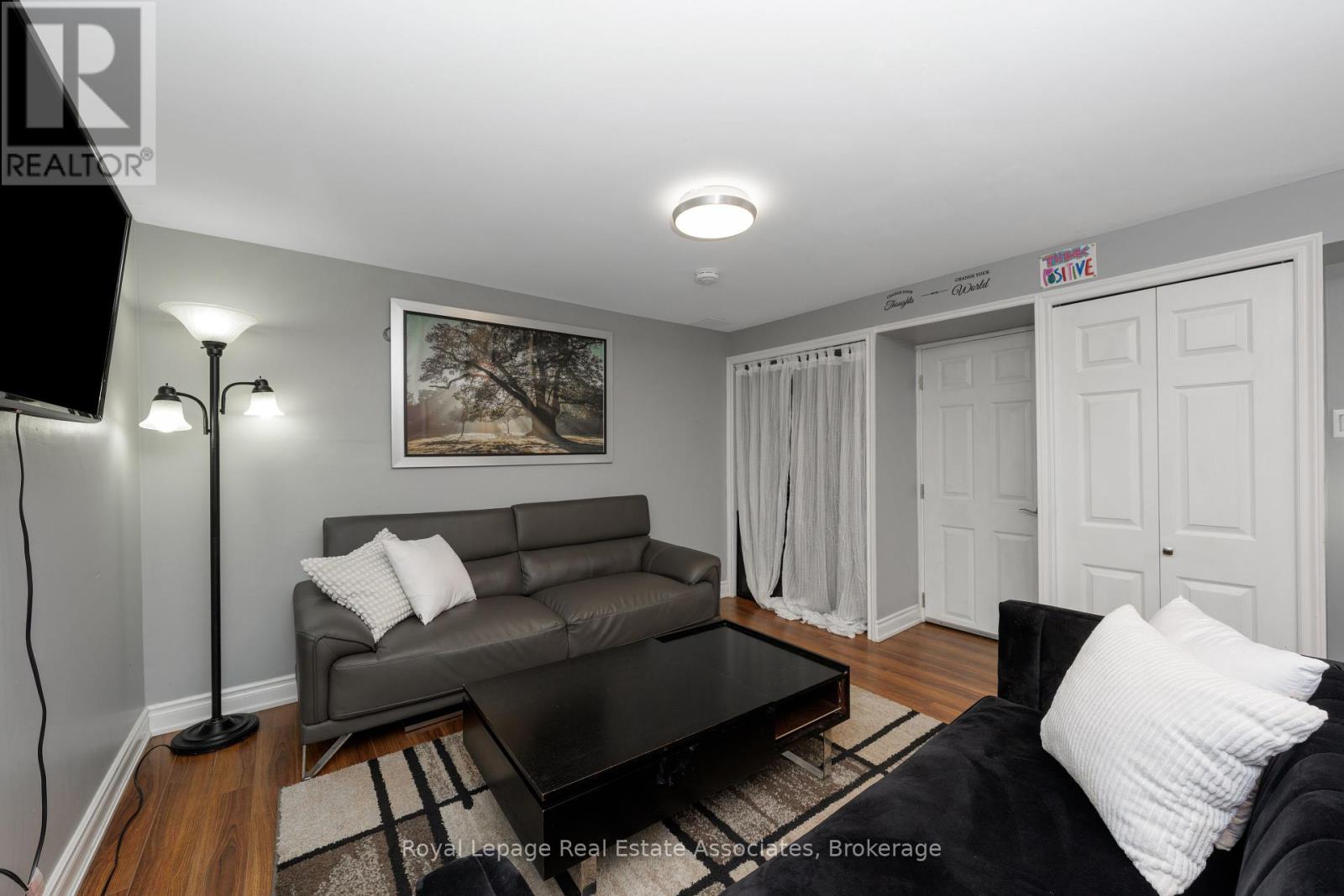 Photo 37 of 5527 Trafalgar Road, Erin ON