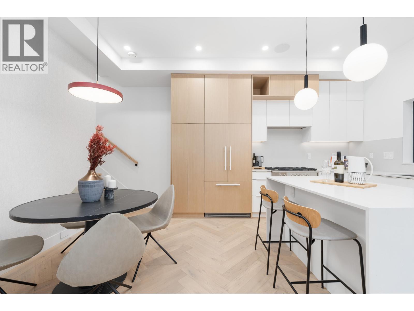 Photo 11 of 1 3118 Windsor Street, Vancouver BC