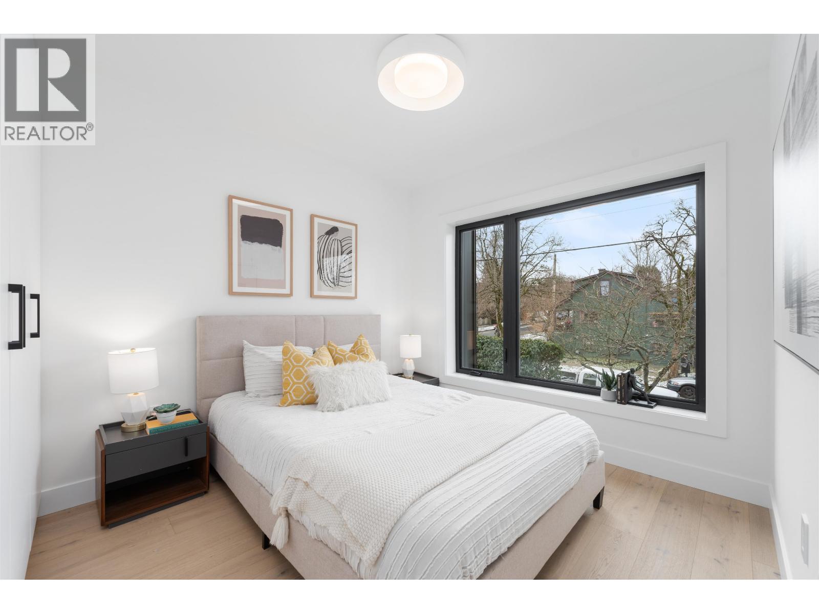 Photo 18 of 1 3118 Windsor Street, Vancouver BC