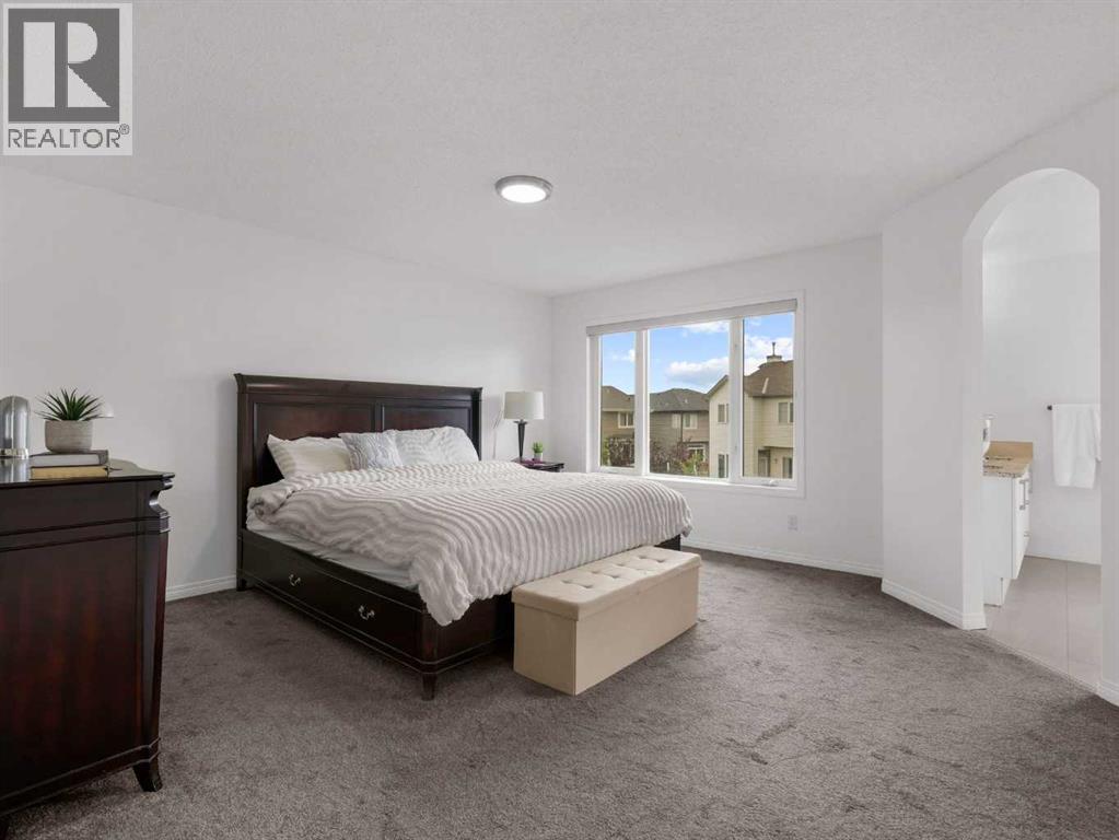 64 Royal Oak Cape NW, Calgary, Alberta
