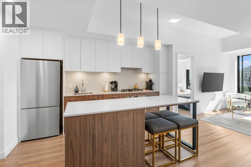 Single Family House for Sale in    Avenue SW Eau Claire Calgary 