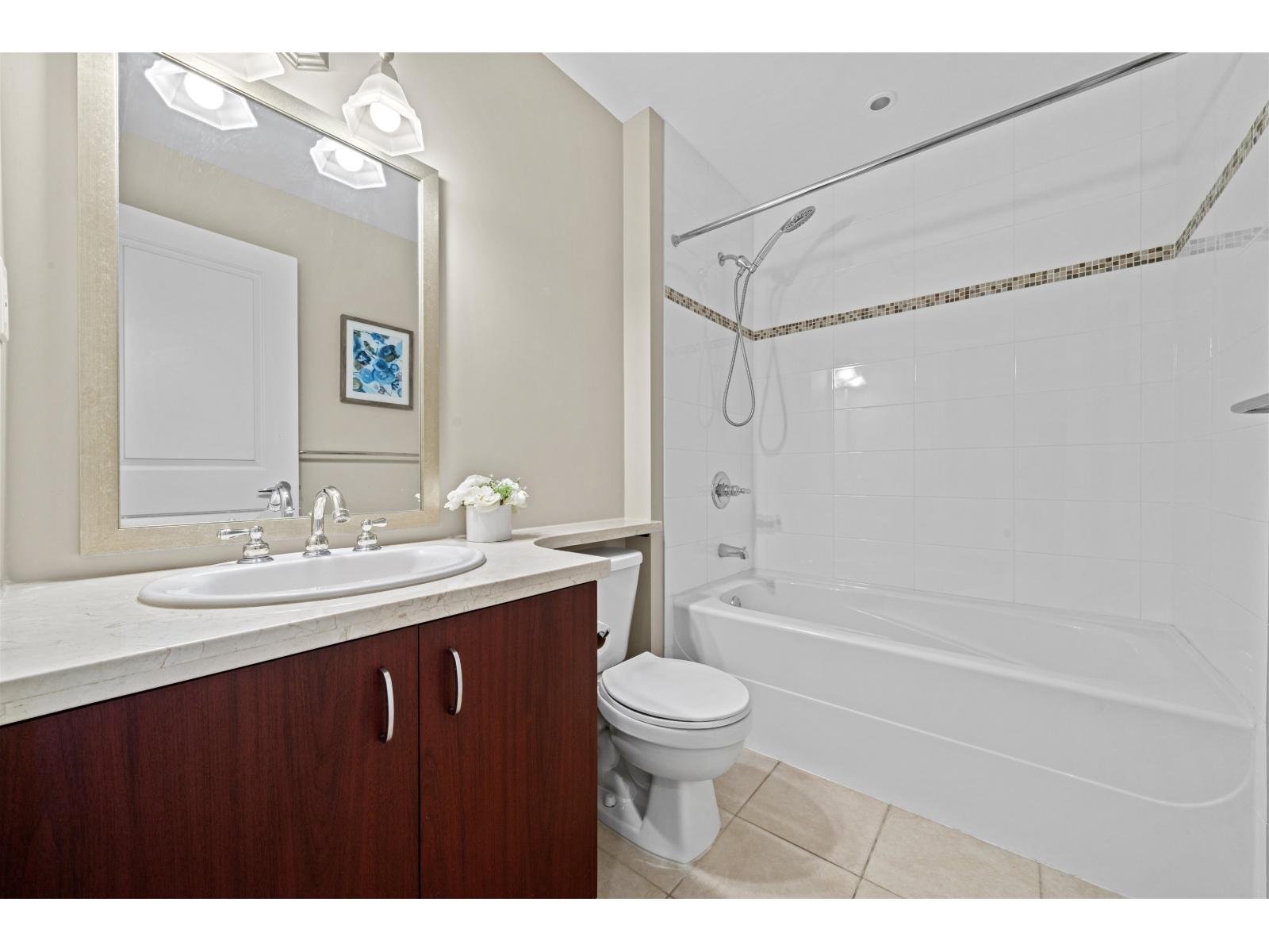 Photo 16 of 503 1550 Martin Street, White Rock BC