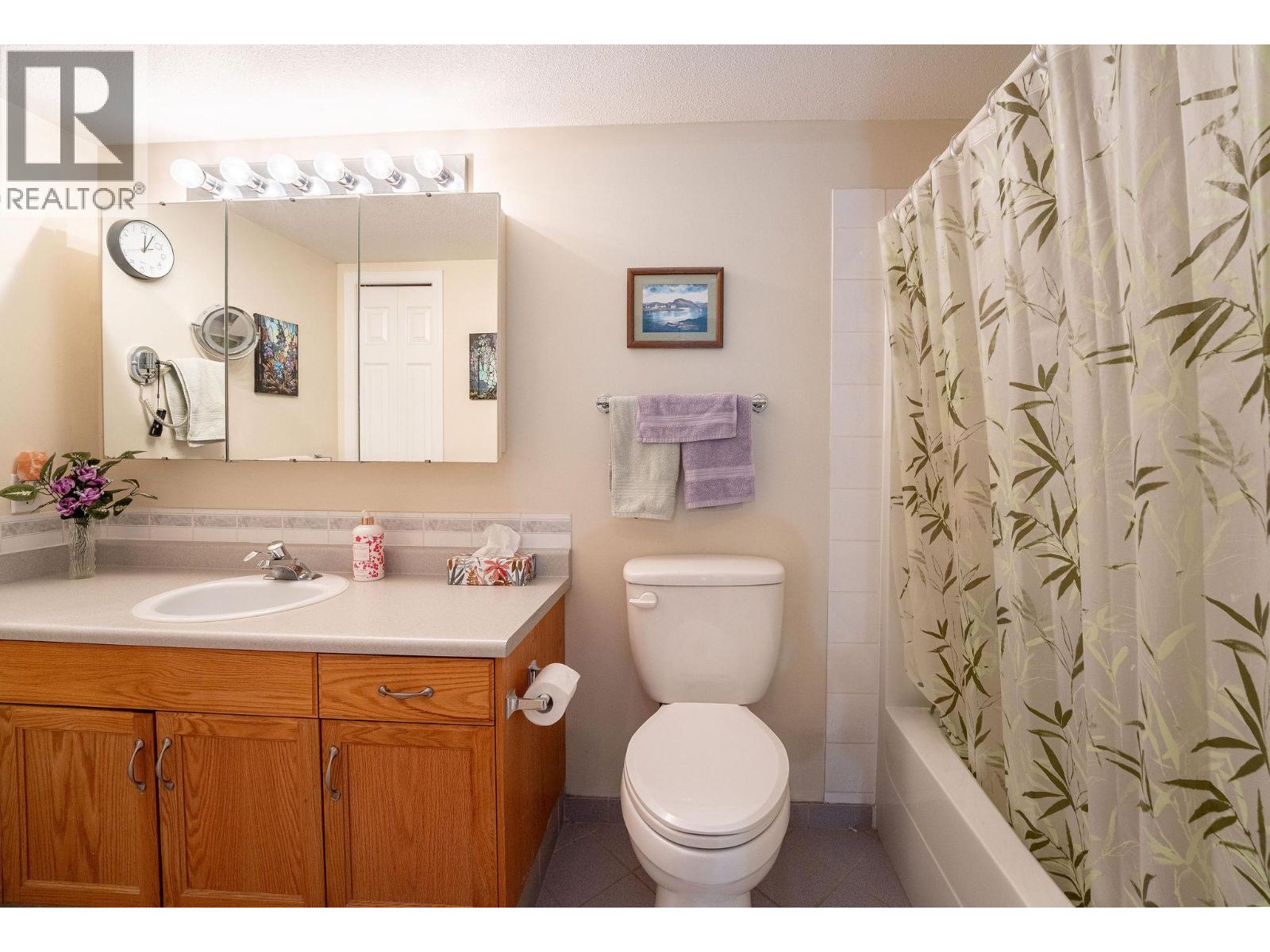 311 Sixth Street E Unit# 205, Revelstoke