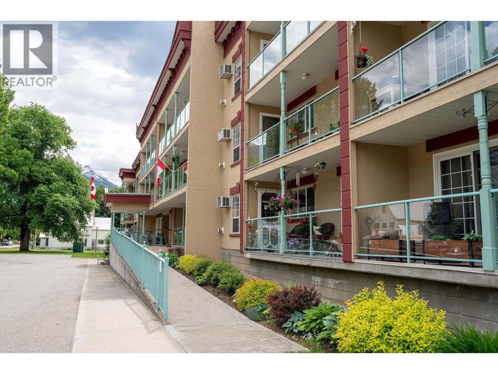 311 Sixth Street E Unit# 205, Revelstoke