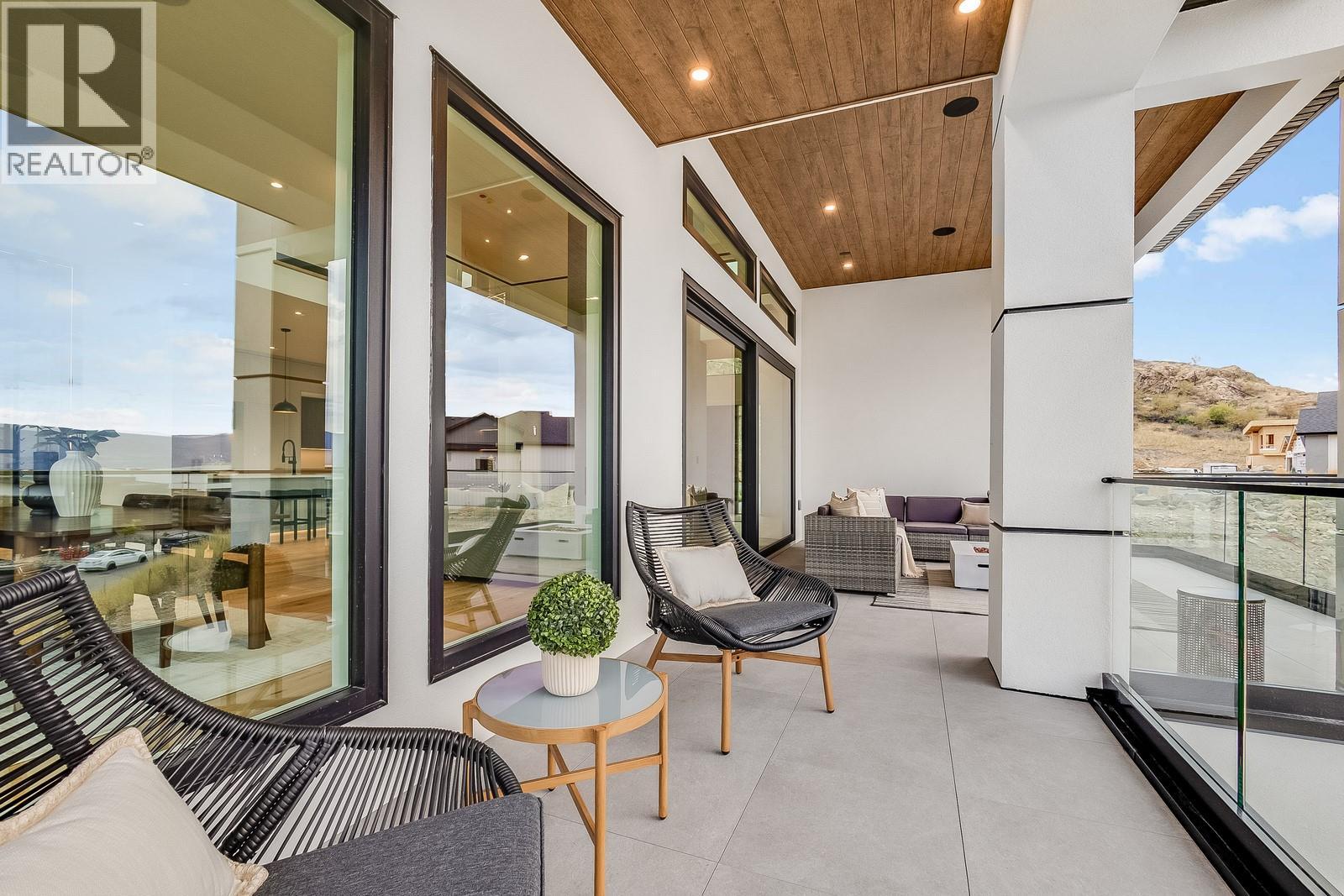  1122 Pearcy Court, Kelowna