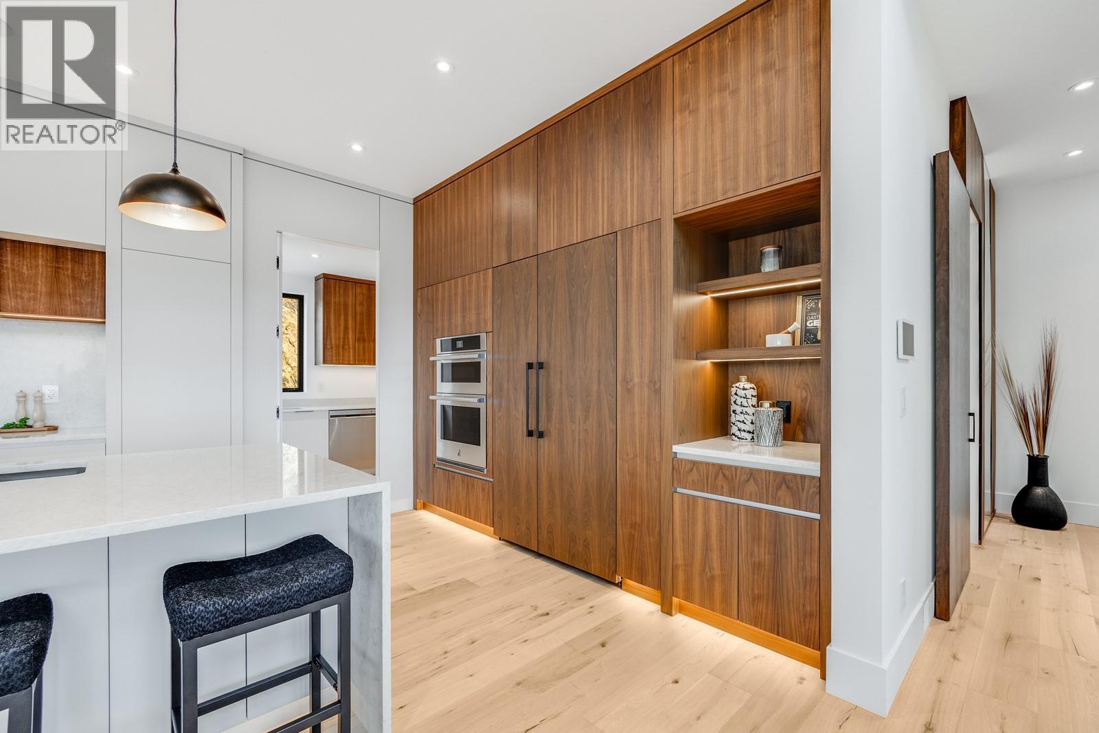  1122 Pearcy Court, Kelowna