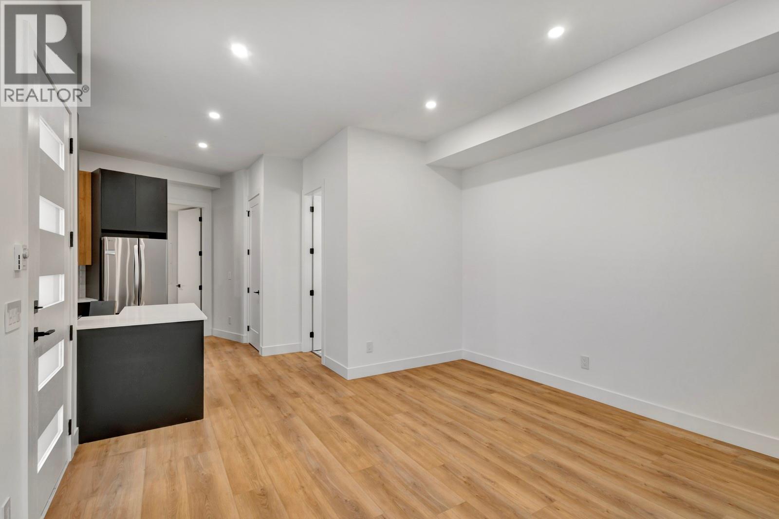  1122 Pearcy Court, Kelowna