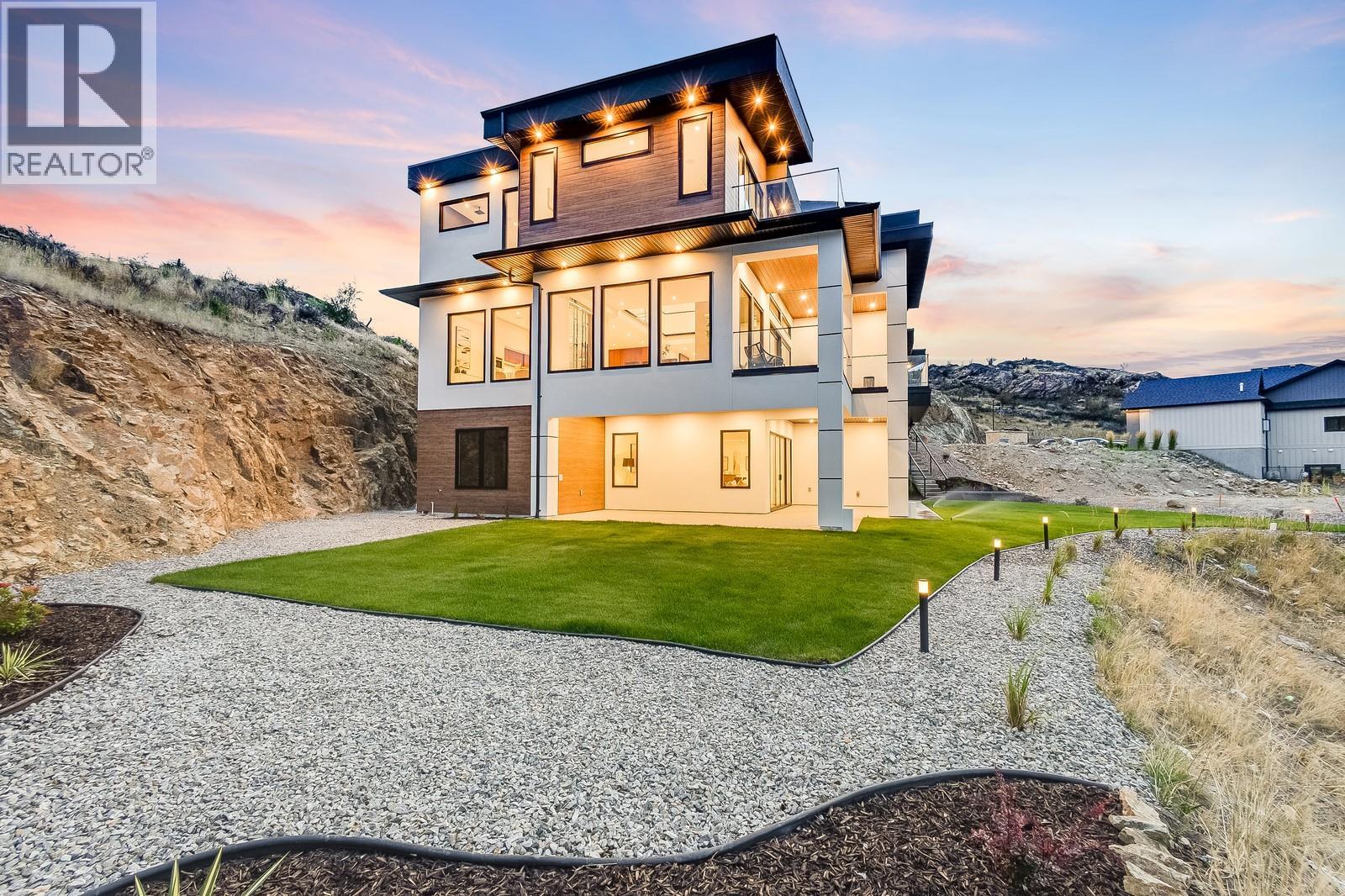  1122 Pearcy Court, Kelowna