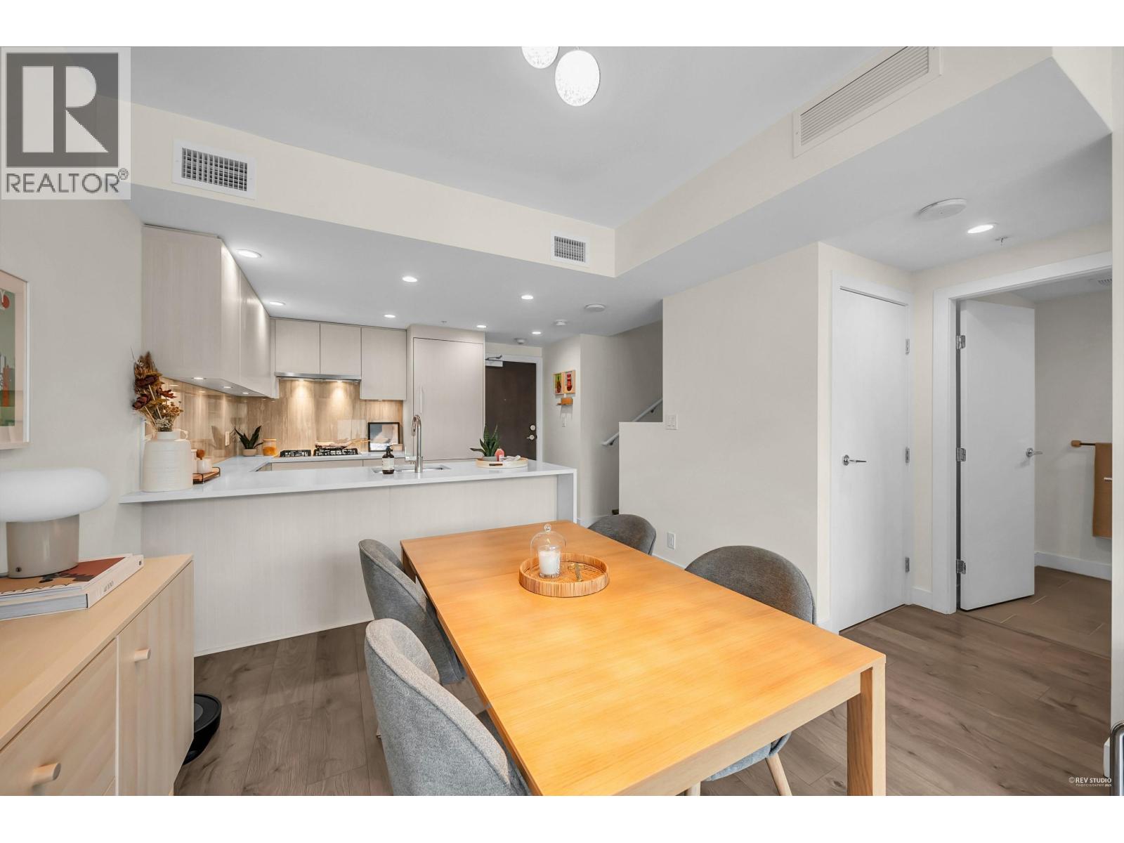 Photo 33 of 6785 Marlborough Avenue, Burnaby BC