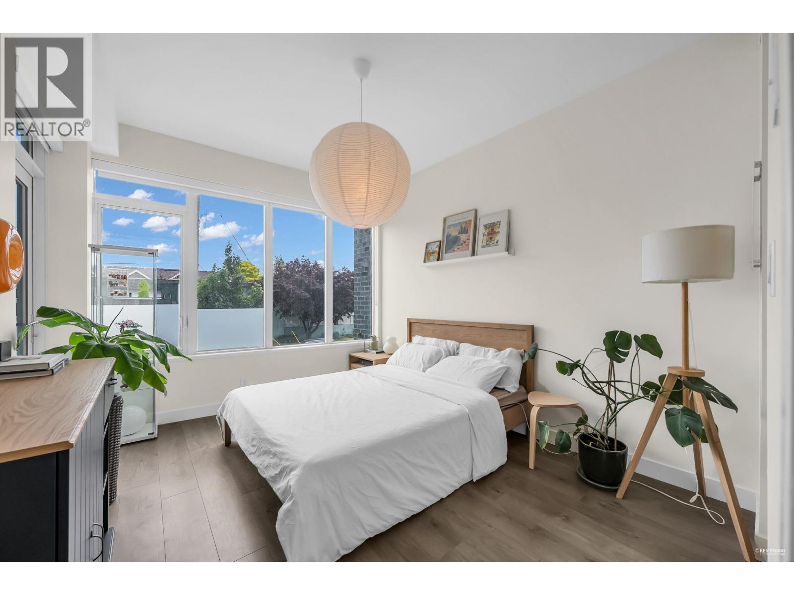 Photo 28 of 6785 Marlborough Avenue, Burnaby BC