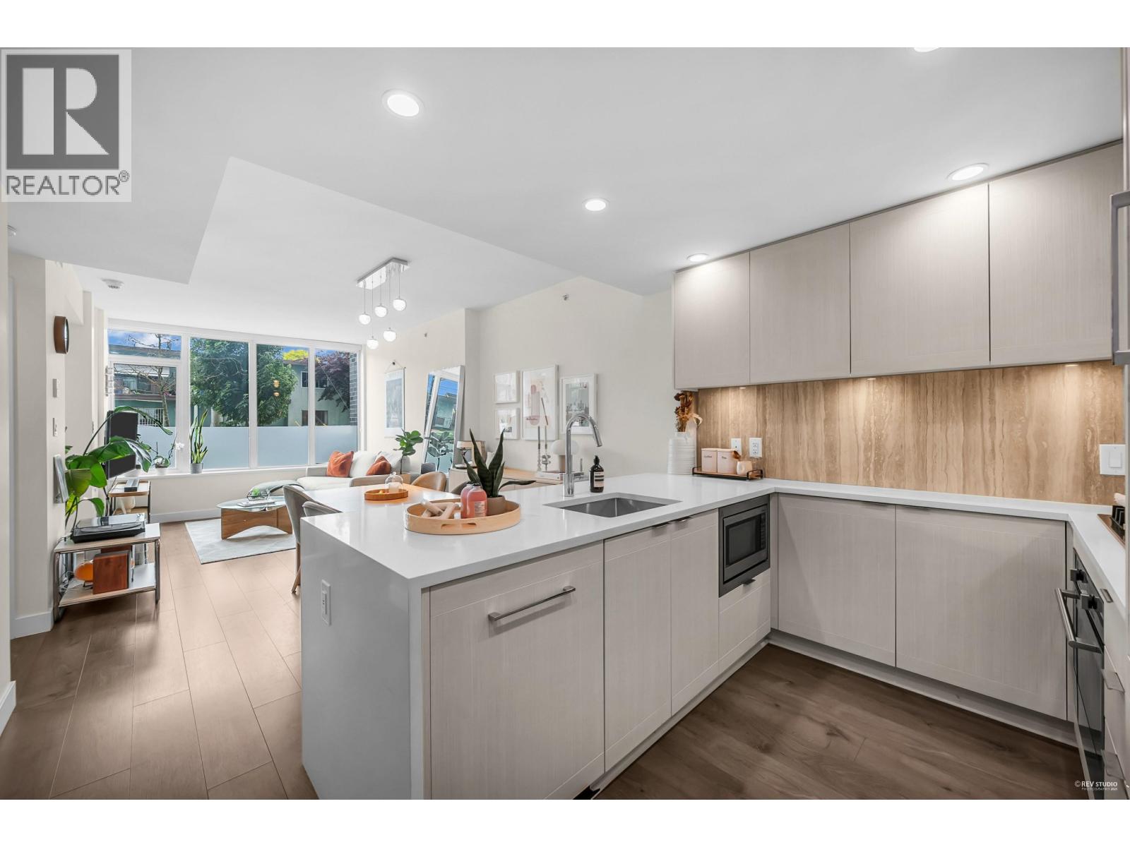 Photo 37 of 6785 Marlborough Avenue, Burnaby BC