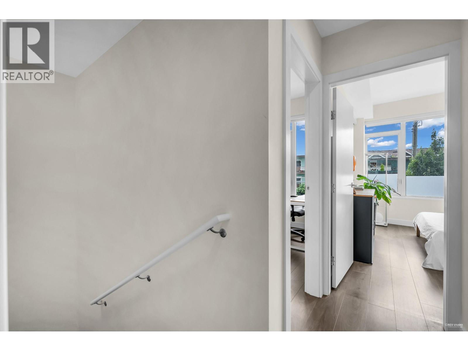 Photo 1 of 6785 Marlborough Avenue, Burnaby BC