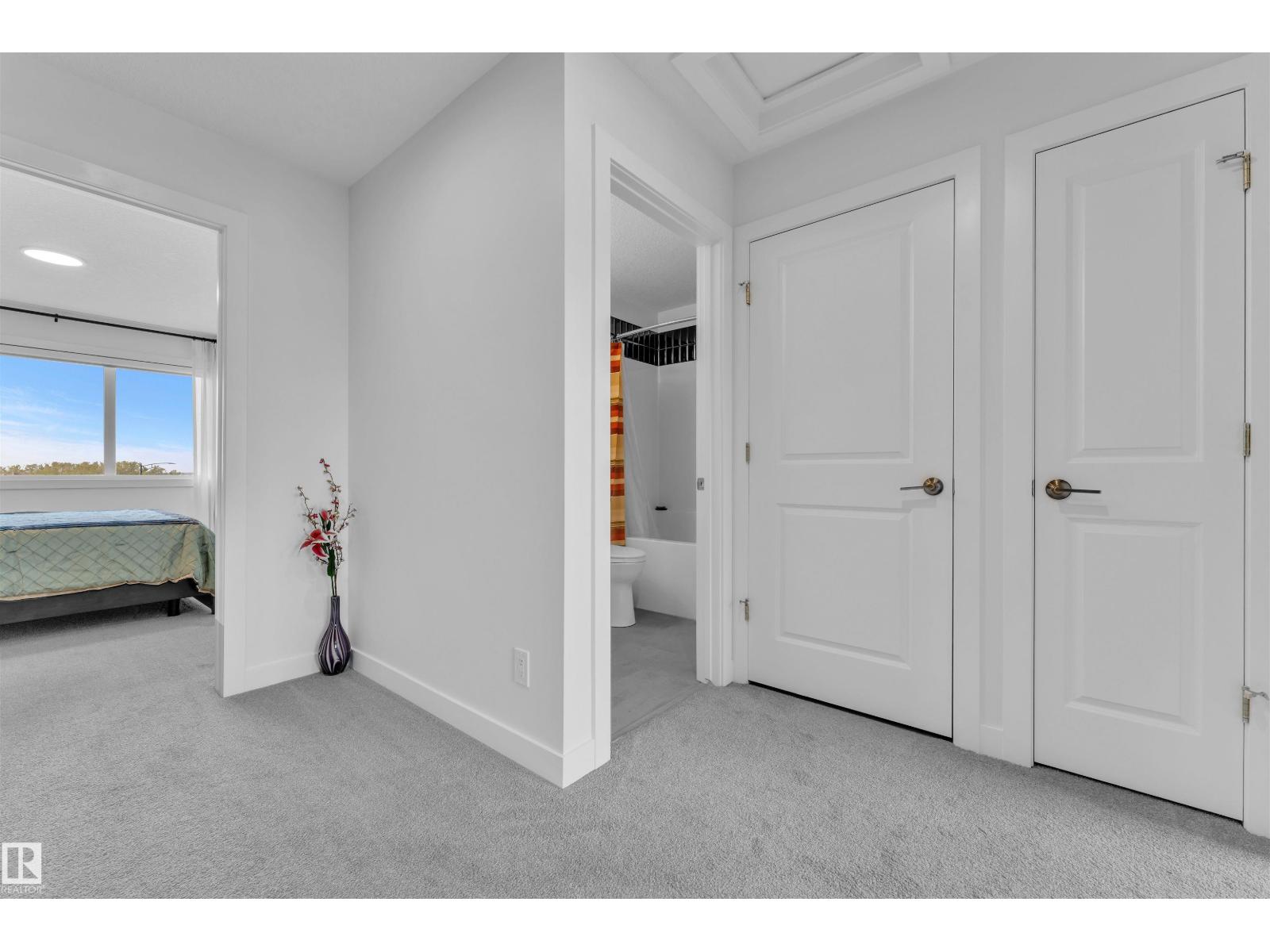 Photo 19 of 2404 Trumpter Wy Nw, Edmonton AB