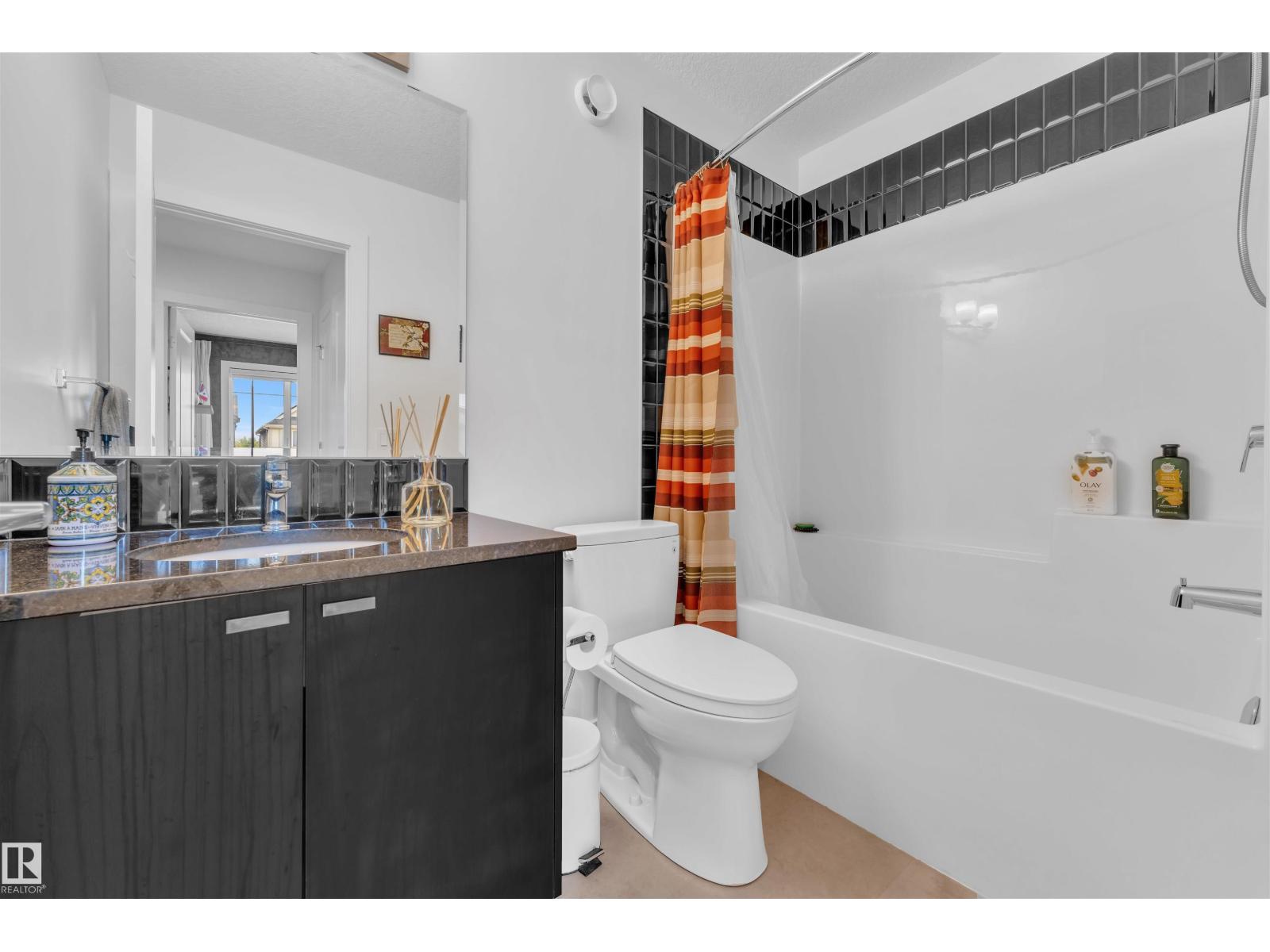 Photo 14 of 2404 Trumpter Wy Nw, Edmonton AB