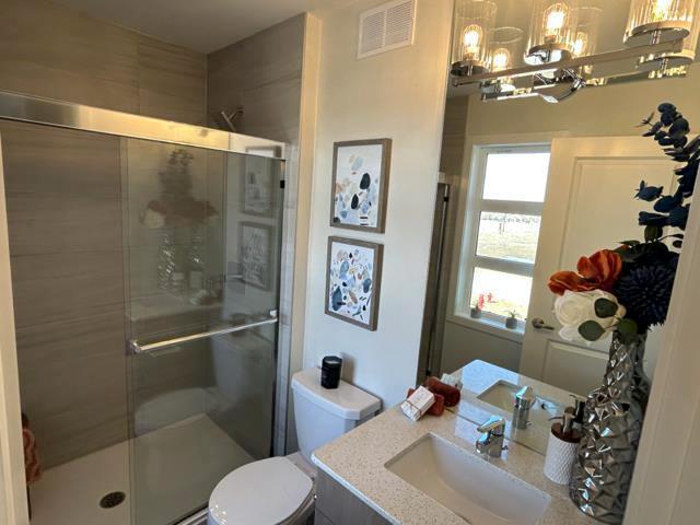 Photo 1 of 58 Duck Creek Drive, Winnipeg MB