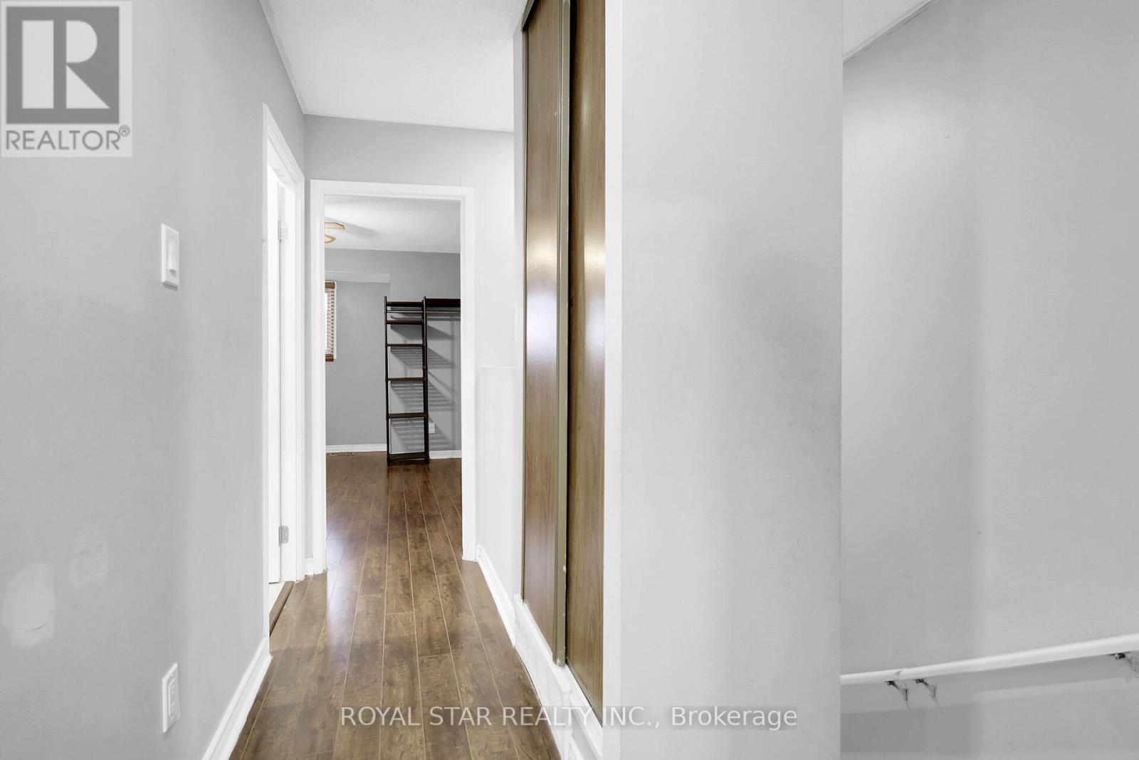 Photo 11 of 2761 Pimlico Crescent, Ottawa ON