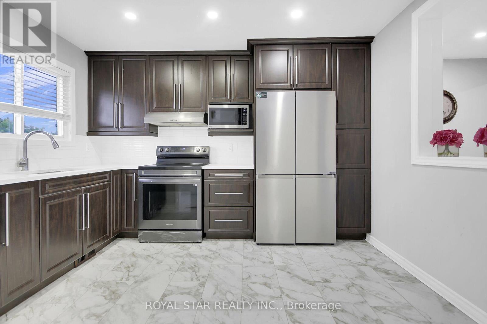 Photo 31 of 2761 Pimlico Crescent, Ottawa ON
