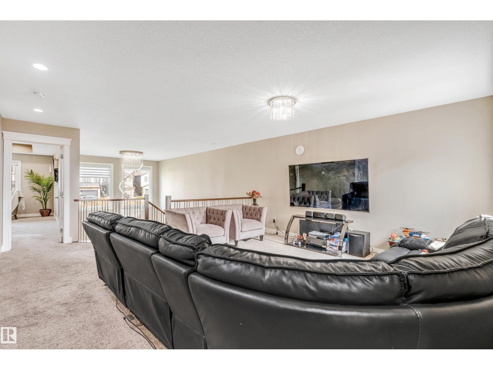 Photo 39 of 3628 Keswick Bv Sw, Edmonton AB