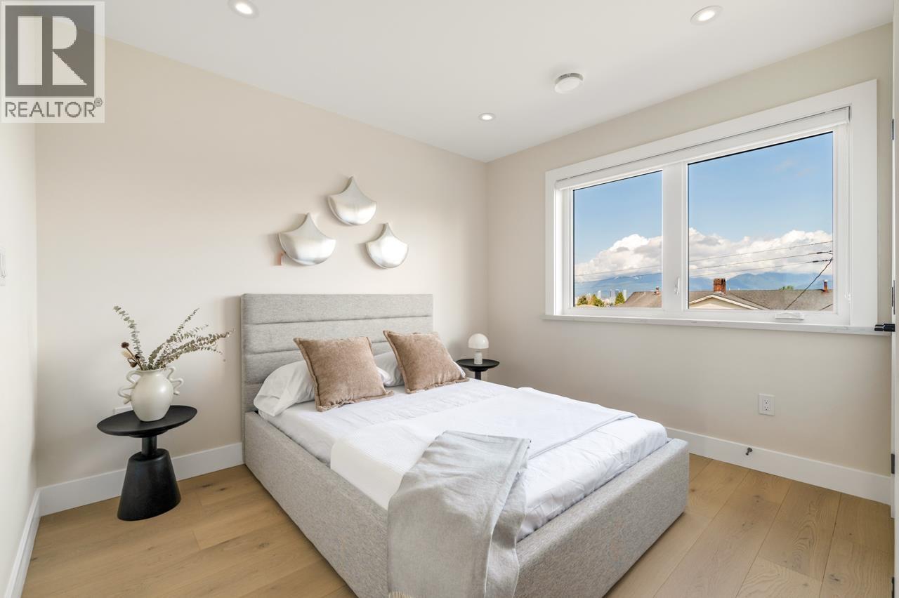 Photo 19 of 6538 Imperial Street, Burnaby BC