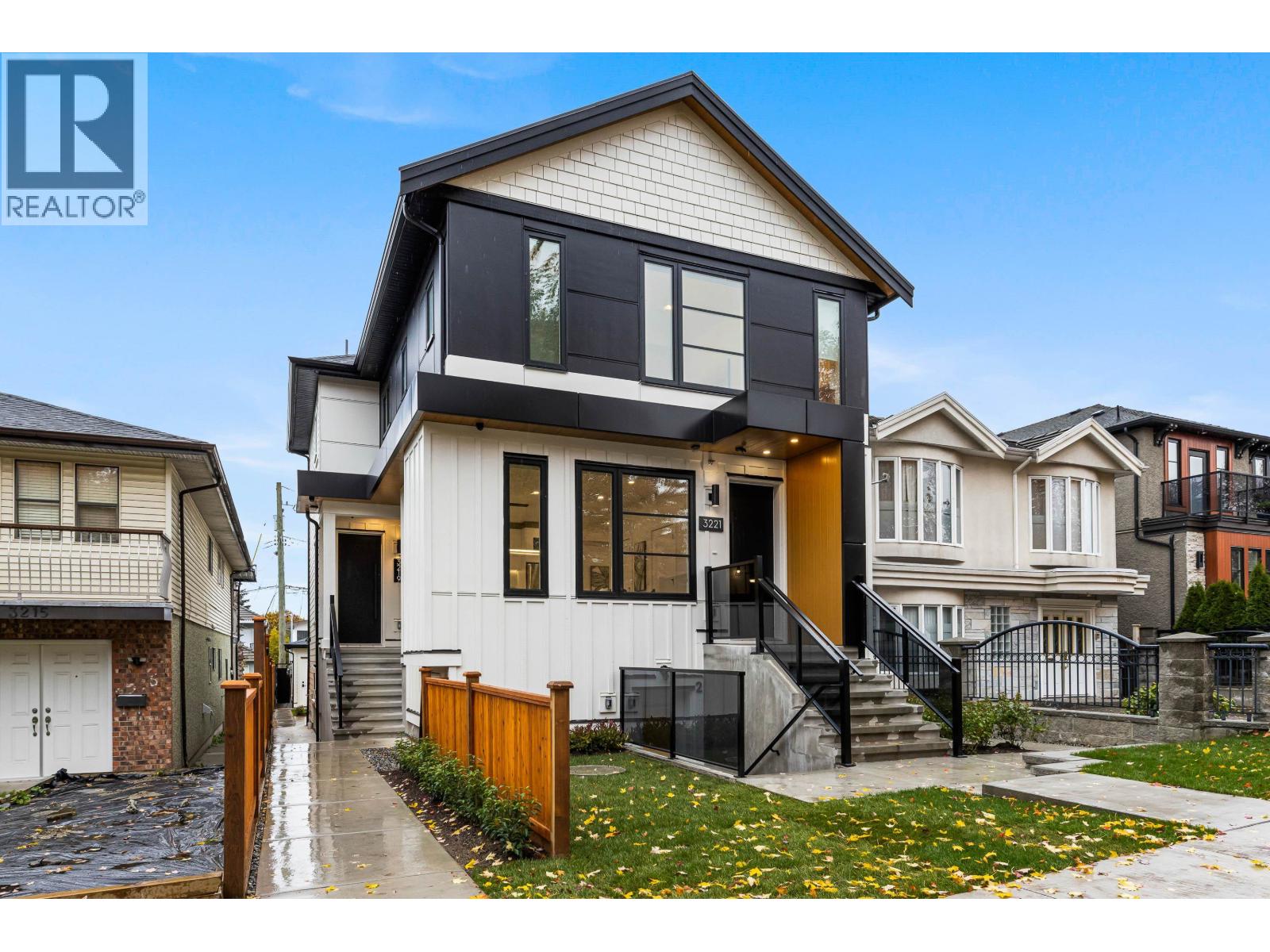 Photo 13 of 3221 Grant Street, Vancouver BC