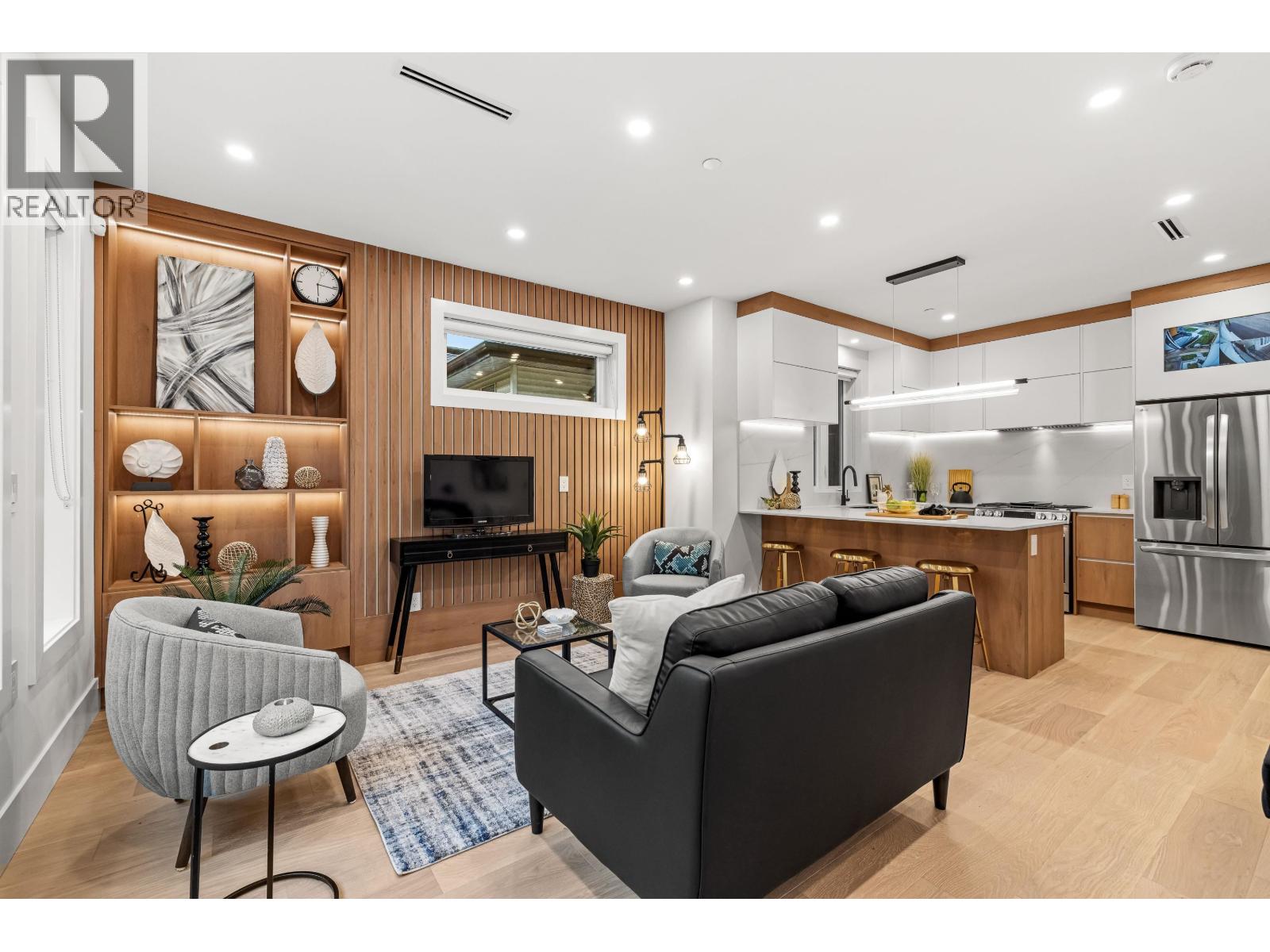 Photo 15 of 3221 Grant Street, Vancouver BC