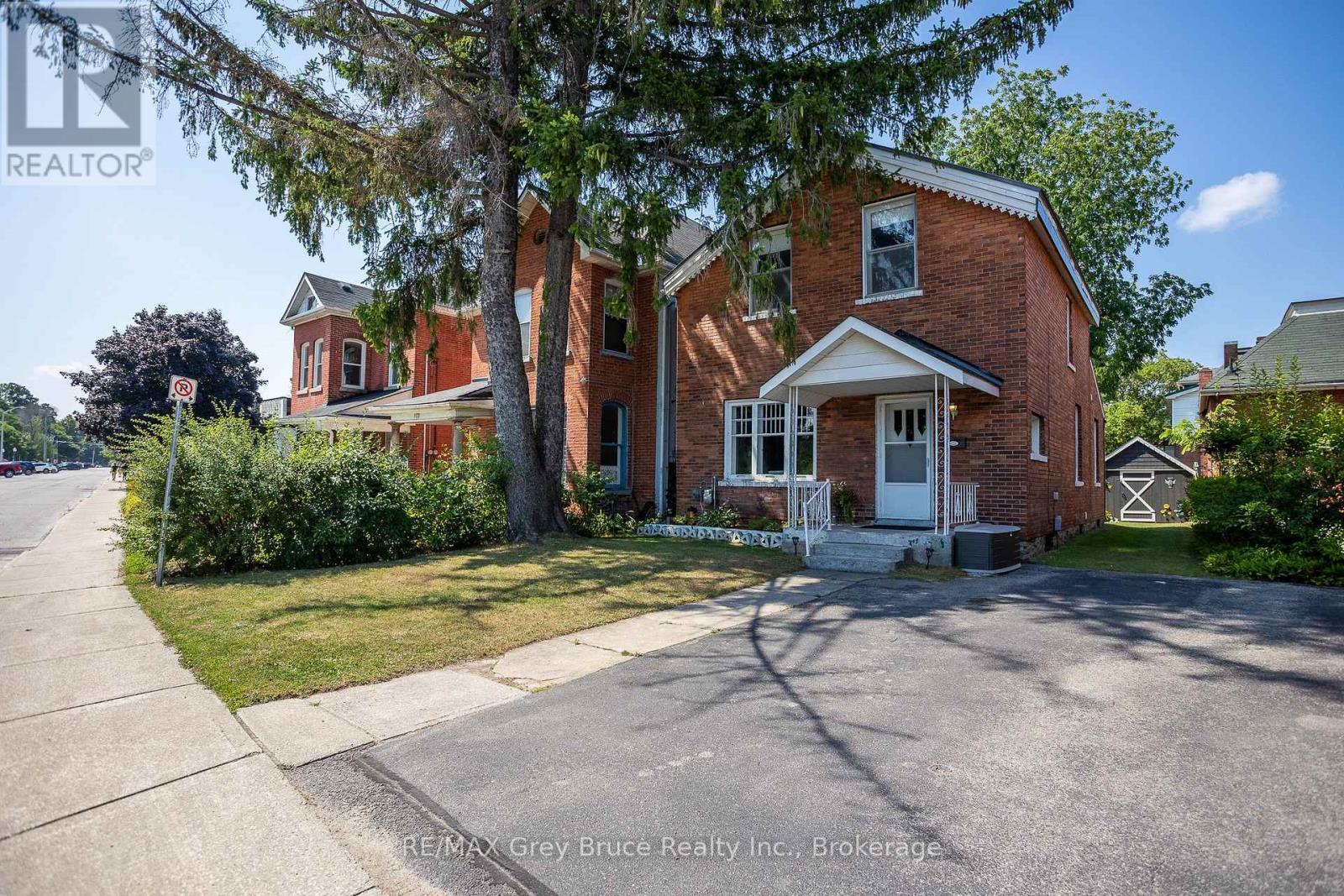 Photo 40 of 996 1st Avenue W, Owen Sound ON