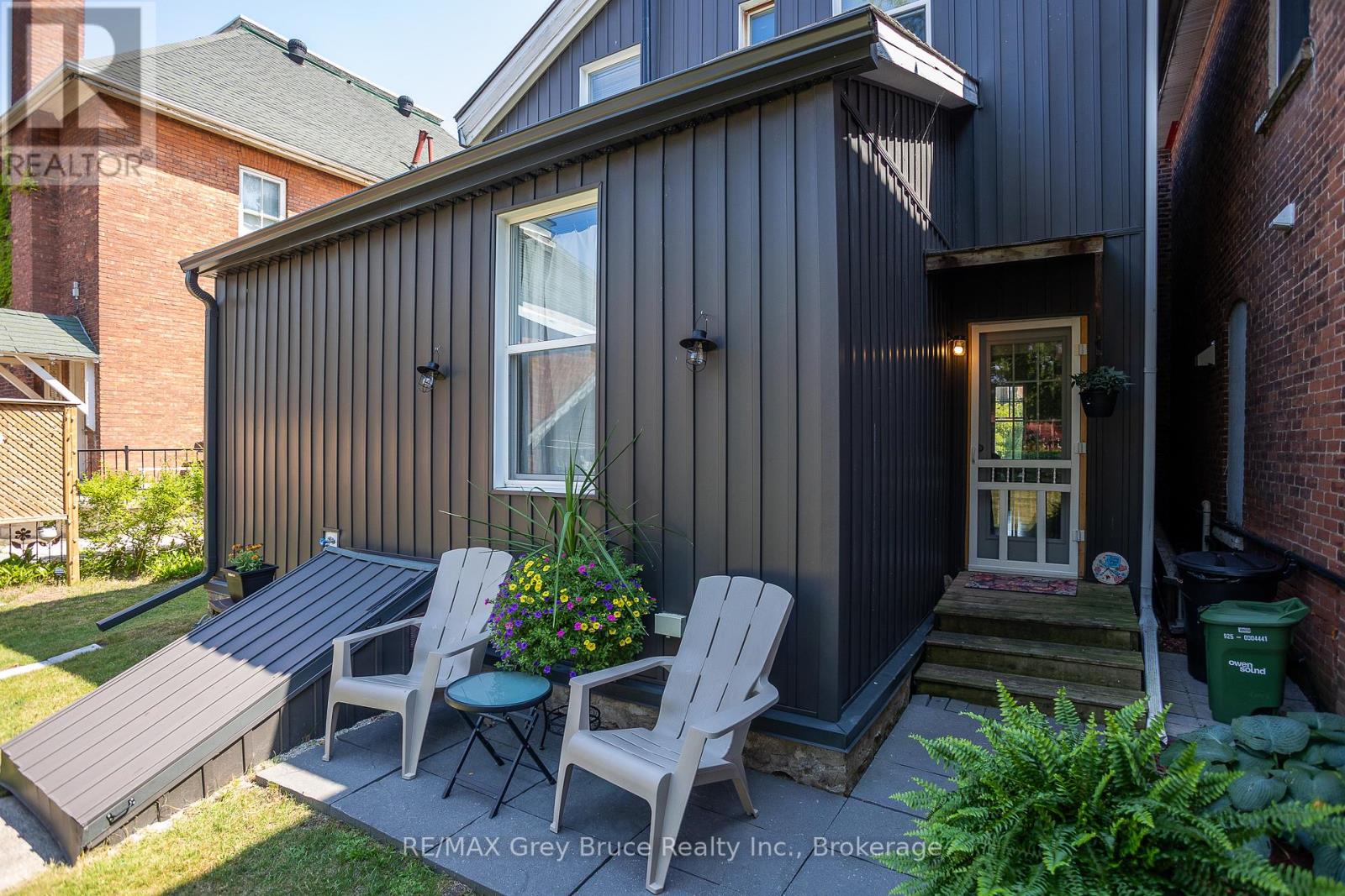 Photo 30 of 996 1st Avenue W, Owen Sound ON