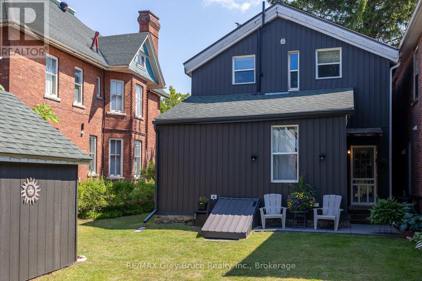 Photo 17 of 996 1st Avenue W, Owen Sound ON