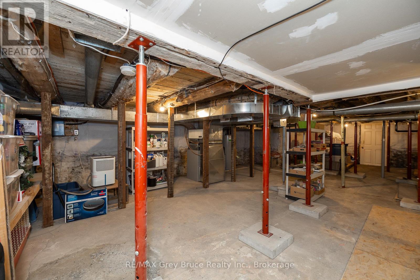 Photo 28 of 996 1st Avenue W, Owen Sound ON