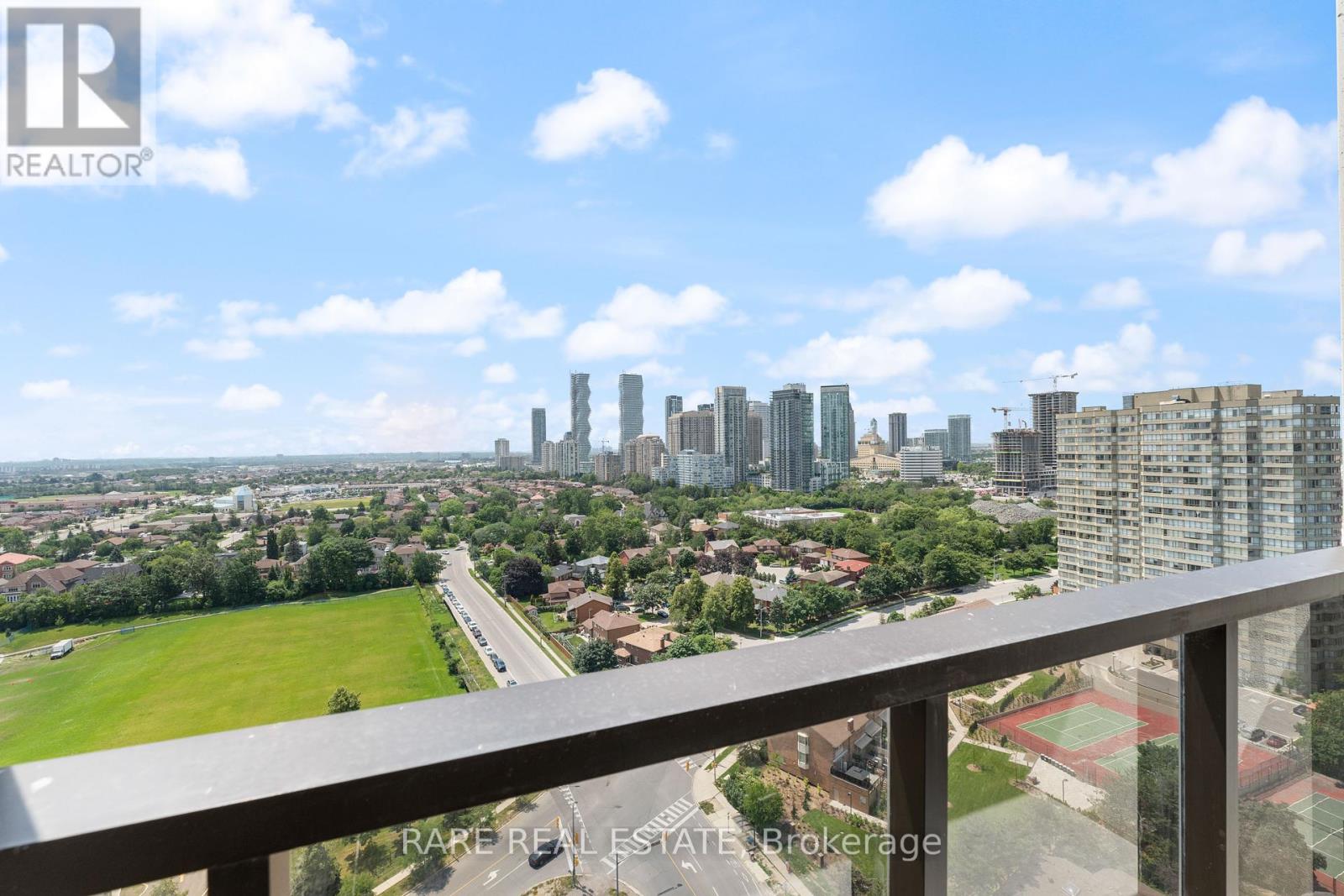Photo 6 of 2108 36 Elm Drive W, Mississauga ON
