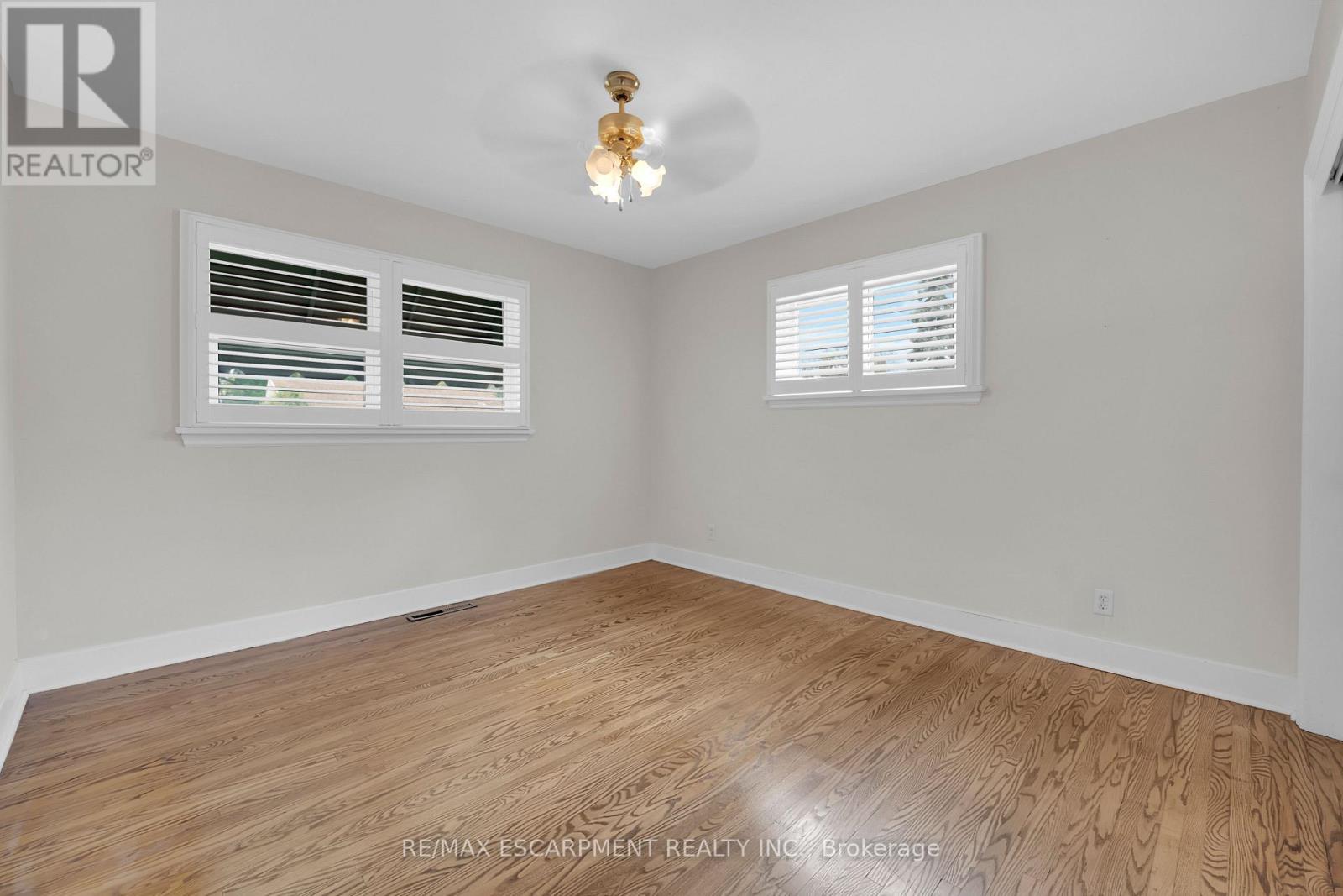 Photo 41 of 25 Elm Ridge Drive, St Catharines ON
