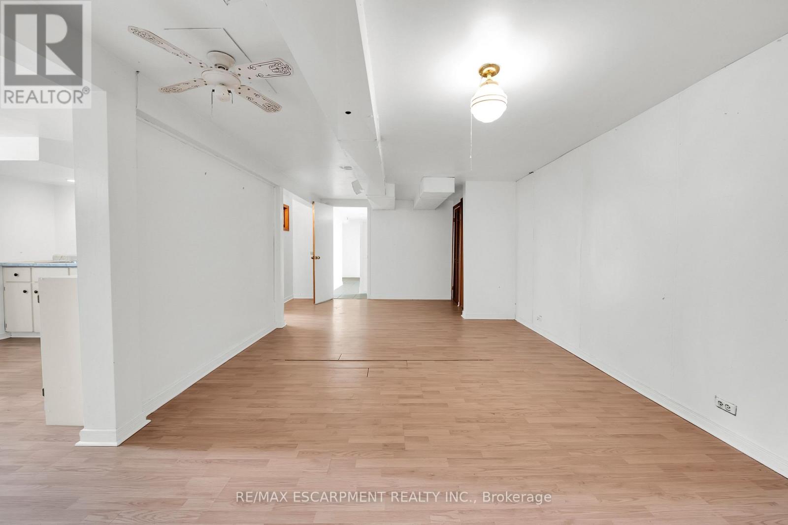 Photo 21 of 25 Elm Ridge Drive, St Catharines ON