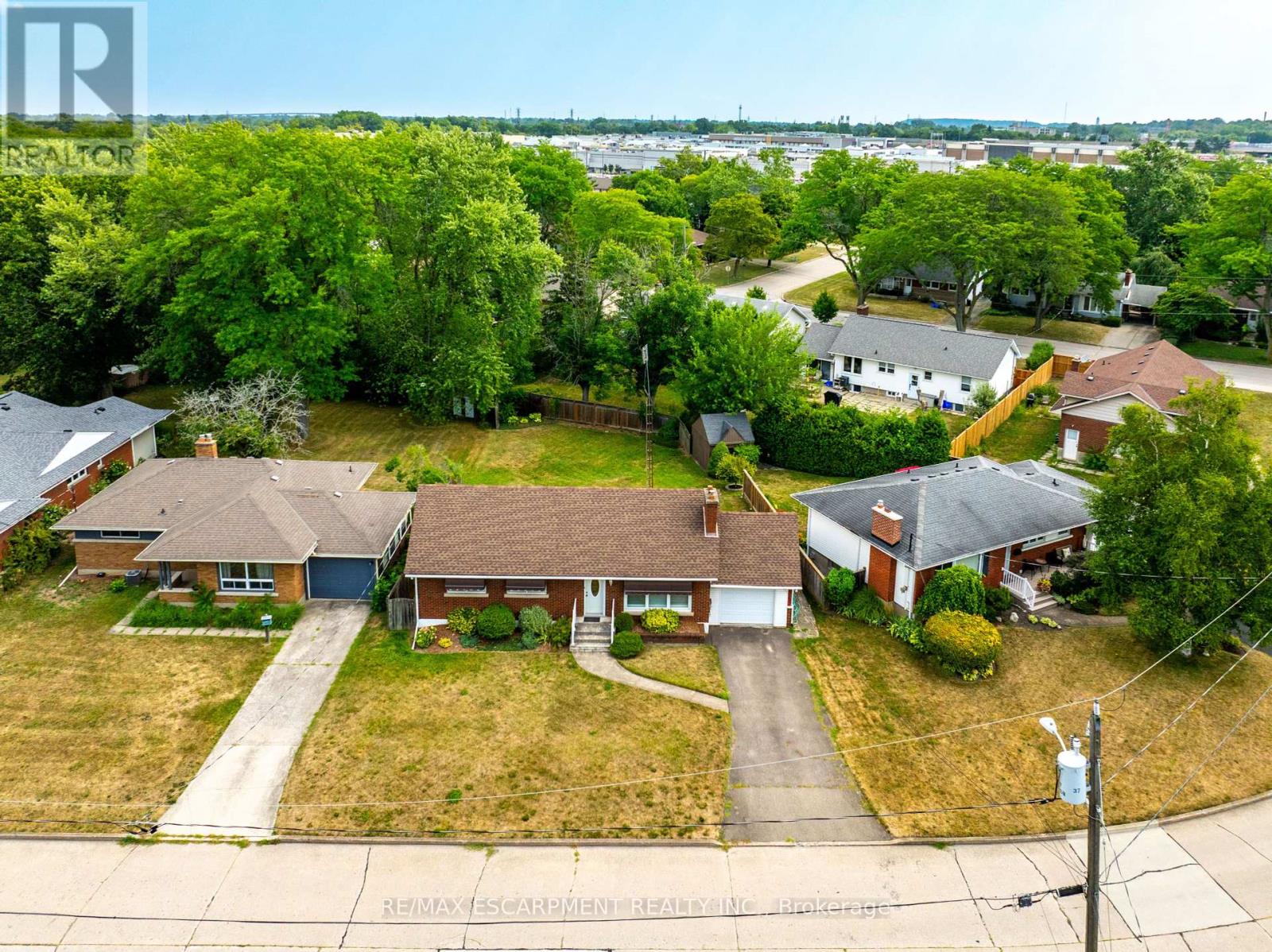 Photo 48 of 25 Elm Ridge Drive, St Catharines ON