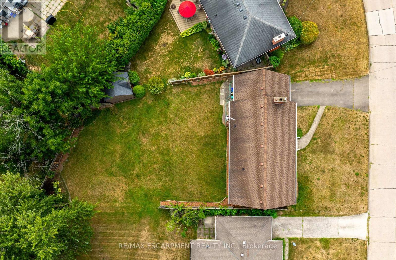 Photo 26 of 25 Elm Ridge Drive, St Catharines ON
