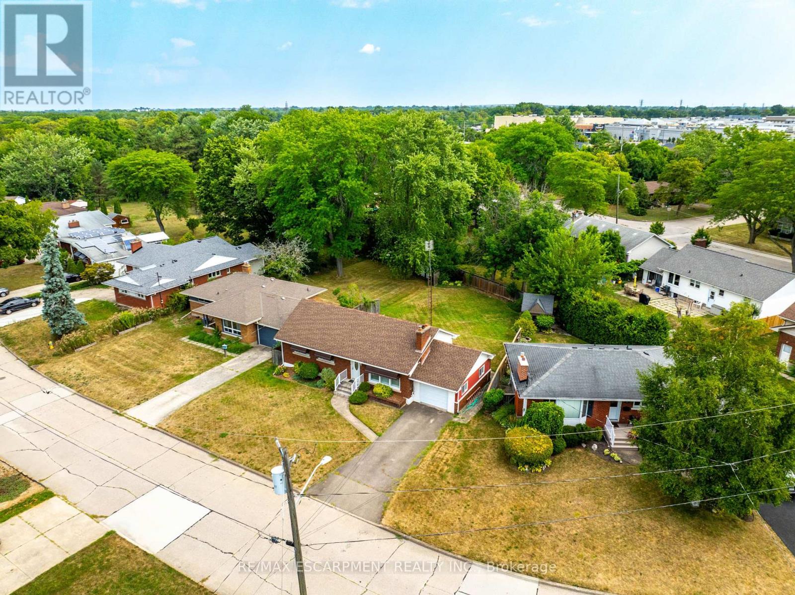Photo 24 of 25 Elm Ridge Drive, St Catharines ON