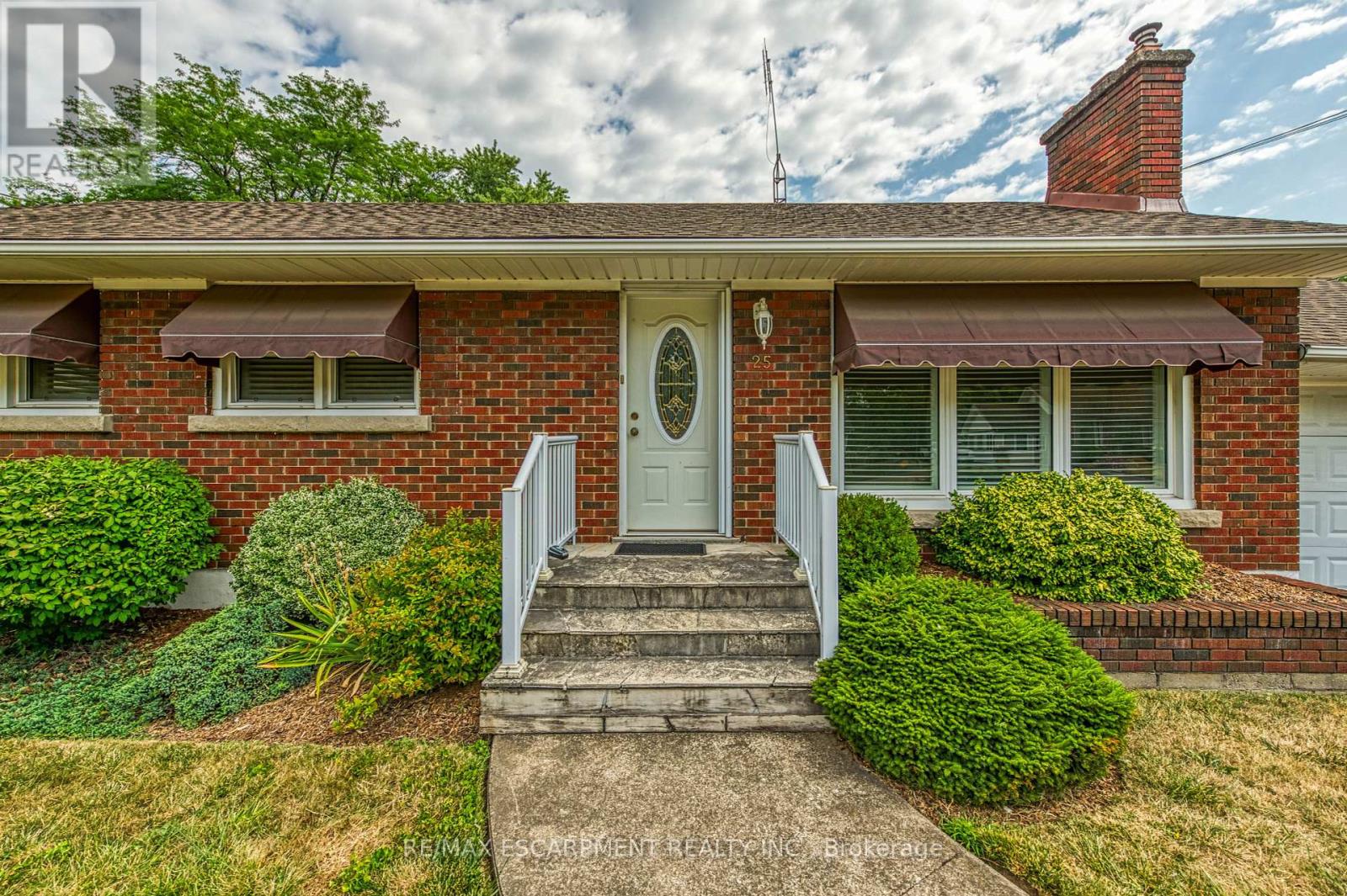 Photo 33 of 25 Elm Ridge Drive, St Catharines ON