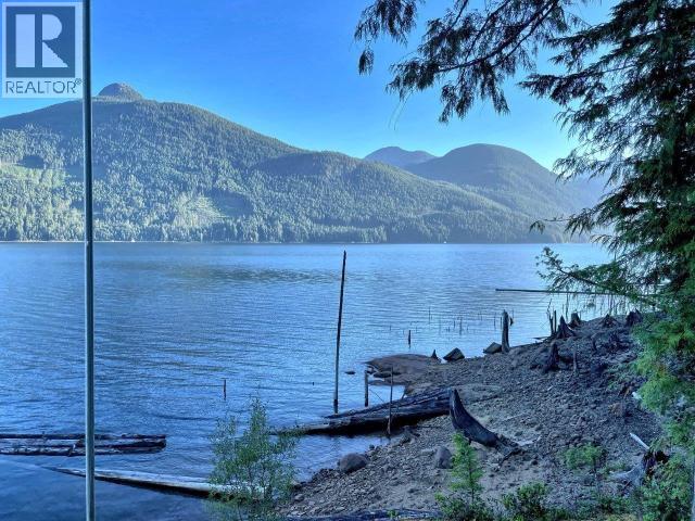 A-10640 POWELL LAKE - 6