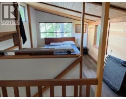 A-10640 Powell Lake, Powell River, BC  Photo 14